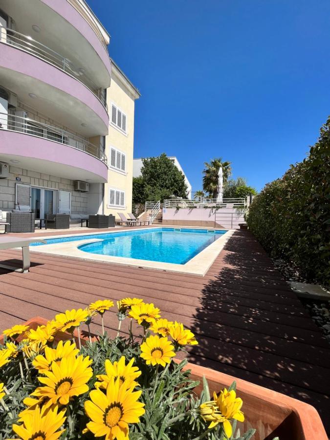 Sky - Beautiful Rooftop Apartment With Shared Pool スプリト エクステリア 写真