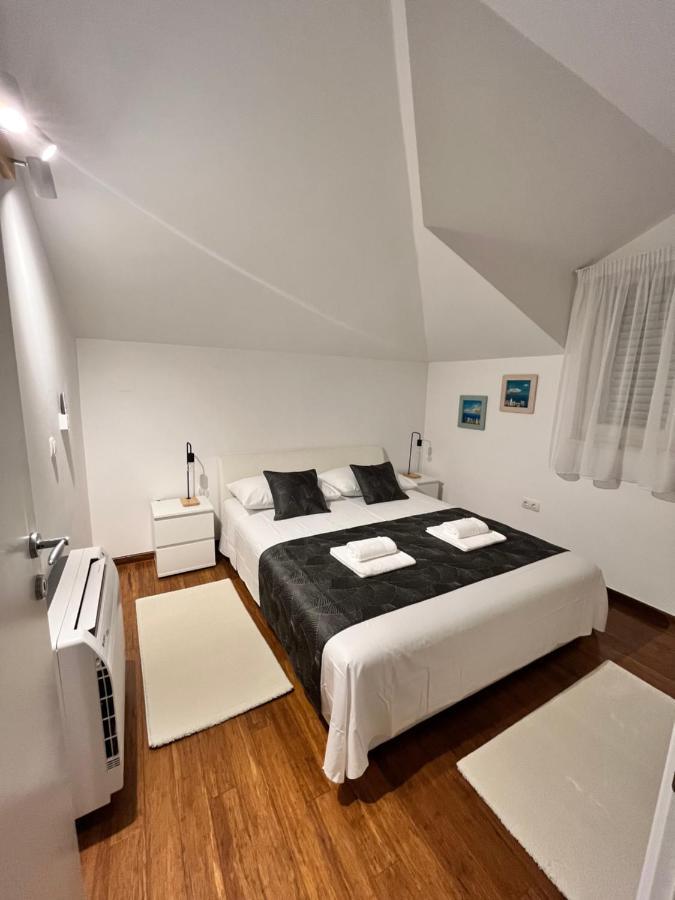 Sky - Beautiful Rooftop Apartment With Shared Pool スプリト エクステリア 写真